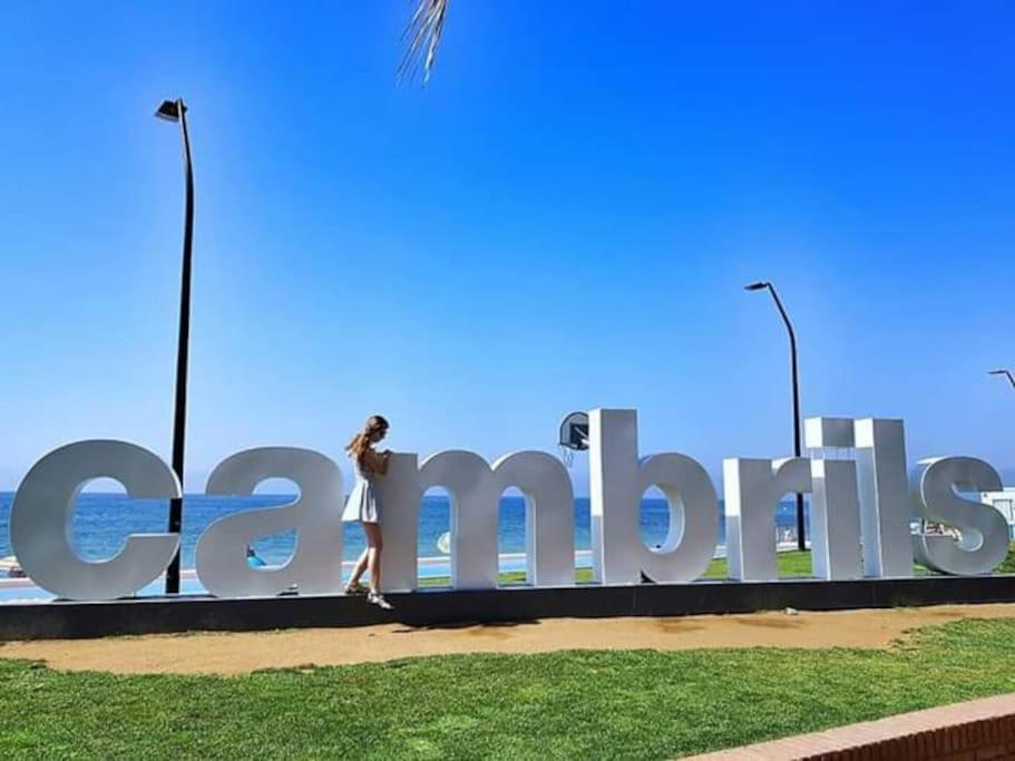 Apartamento De 3 Dormitorios Cambrils Luaran gambar